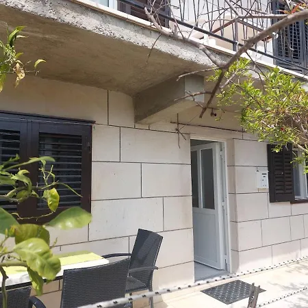 Lägenhet Near The Sea *